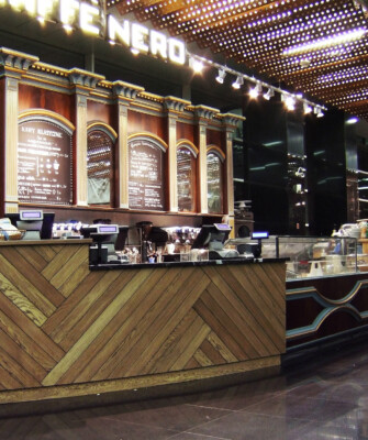 Projektujemy lokale gastronomiczne – wnętrze kawiarni Green Caffè Nero, nominacja Property Design Awards